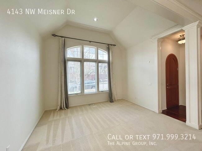 Building Photo - 4143 NW Meisner Dr