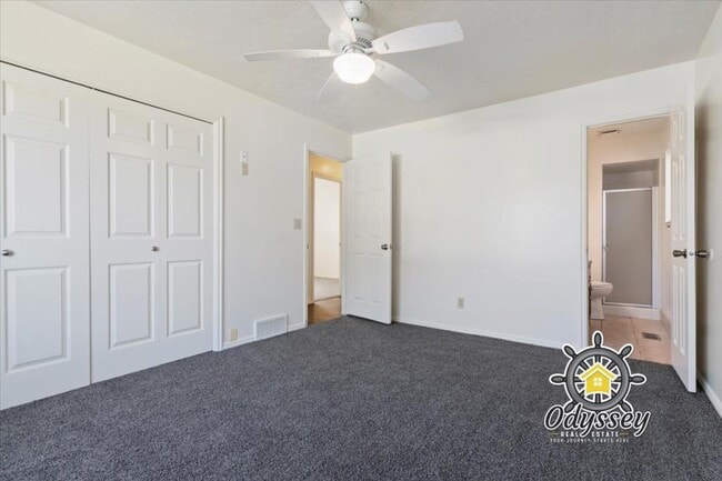 Building Photo - 1502 Greenfield Ave