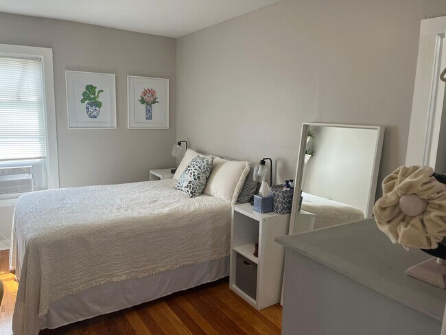 bedroom - 226 Suffolk Ave