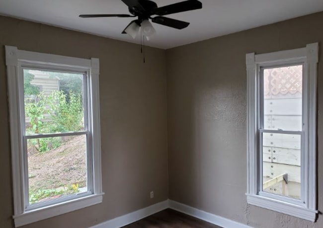 Building Photo - 1111 Green St