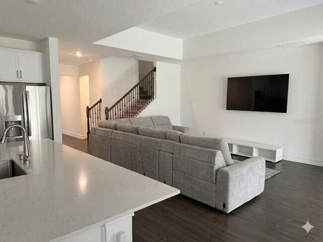 Building Photo - 18378 Serene Lk Lp