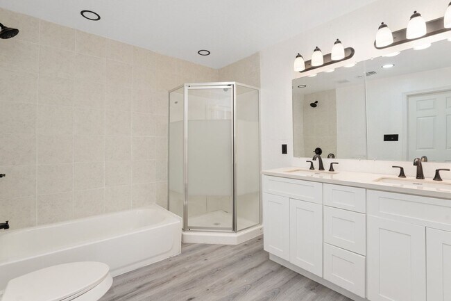 Building Photo - Spacious 3BR House in San Antonio Close to...