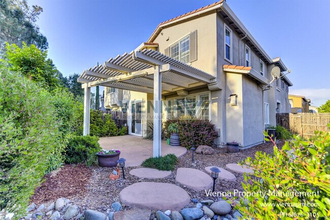 Building Photo - 1003 Ferry Cir
