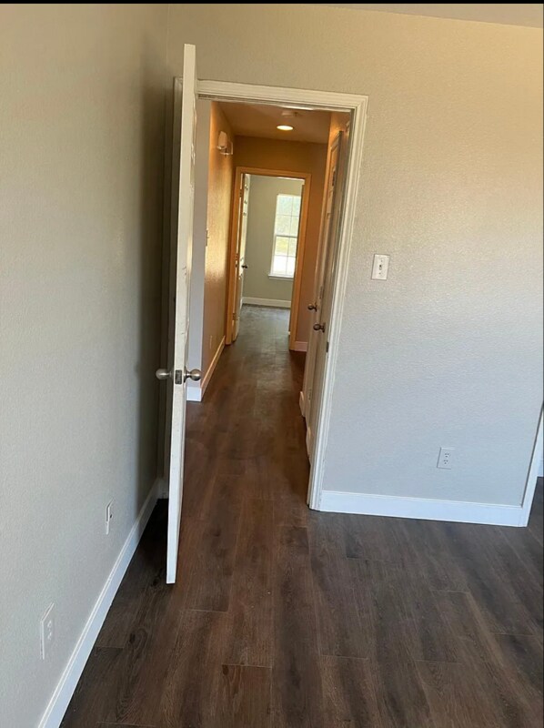 Building Photo - 1821 Trego Dr