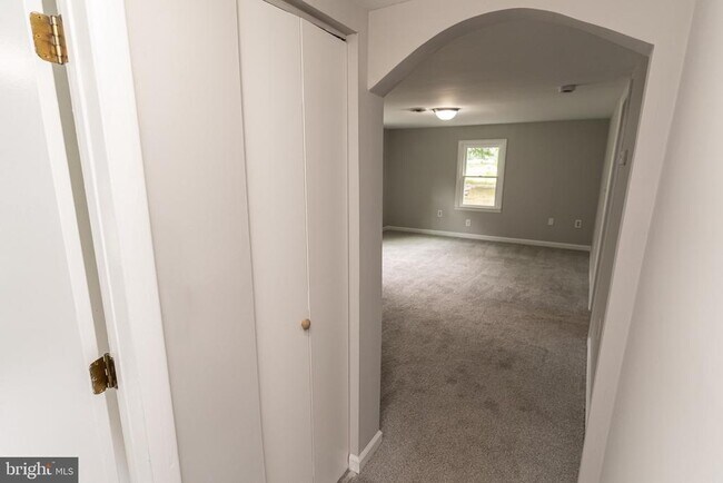 Building Photo - 11700 San Domingo Rd