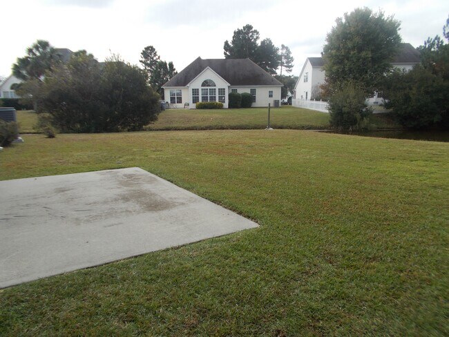 Building Photo - 696 Churchill Downs Dr