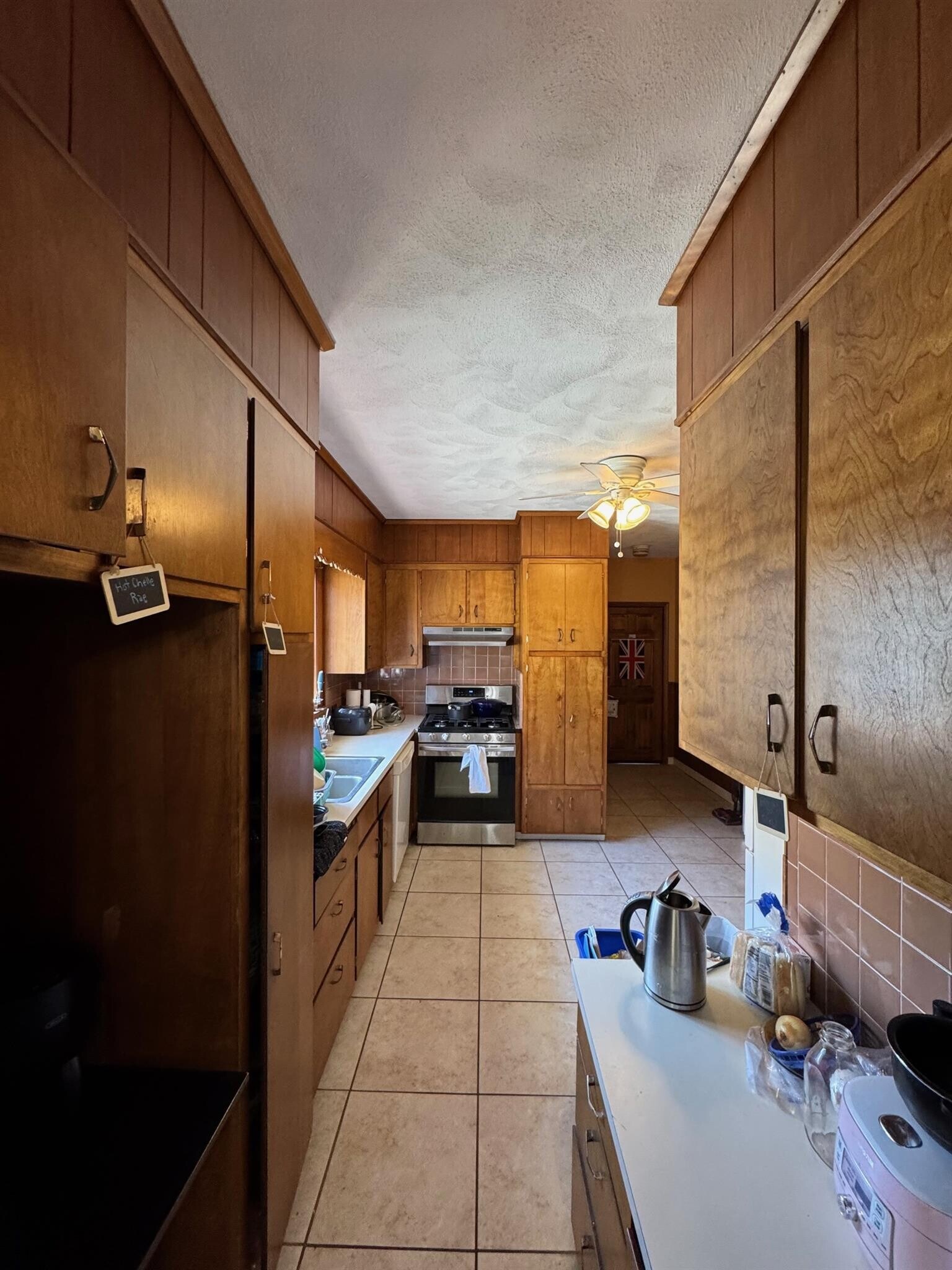 Building Photo - 20 Benton Rd