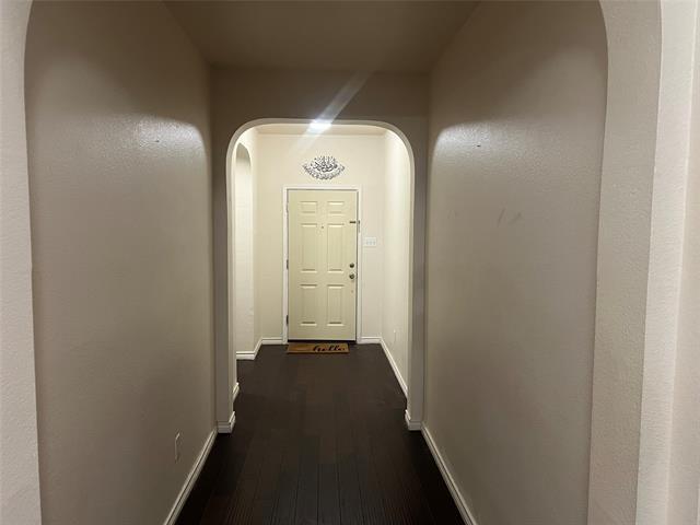 Building Photo - 6949 Sylvan Meadows Dr