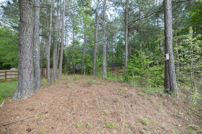 Building Photo - 125 Whispering Springs