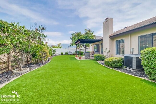 Building Photo - Captivating 3Bdm 2Ba Home in Rancho San Diego