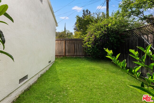 Building Photo - 22021 Celes St