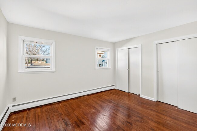 Building Photo - 217 Orange Ave