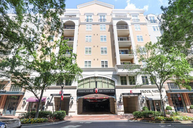 Building Photo - (Coming Soon) Piedmont Row Condo!
