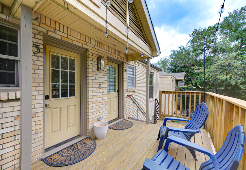 Back Patio - 1831 Sul Ross St