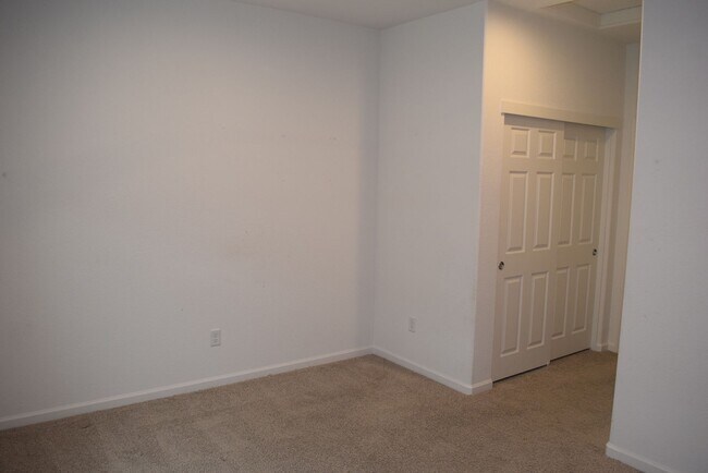Building Photo - 2703 Coronado Ln