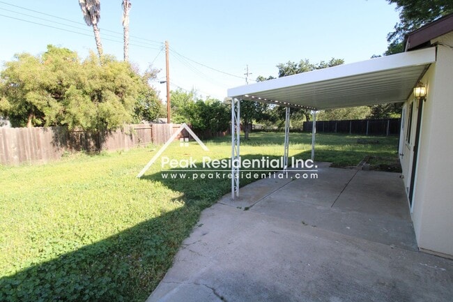 Building Photo - Beautifully Renovated 3bd Citrus Heights Home with Large Yard