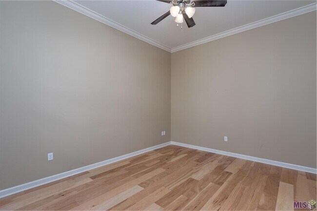 Building Photo - 13316 Bergin Dr