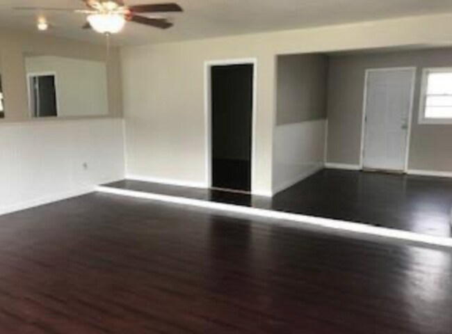 Building Photo - 3708 46th St