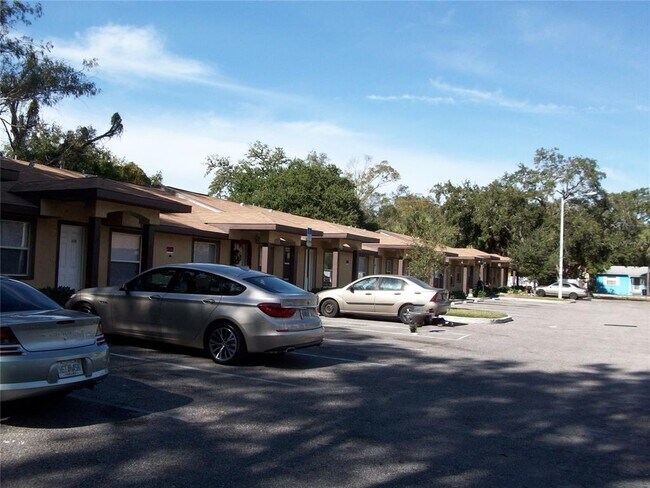 Primary Photo - 966 22nd Ave S