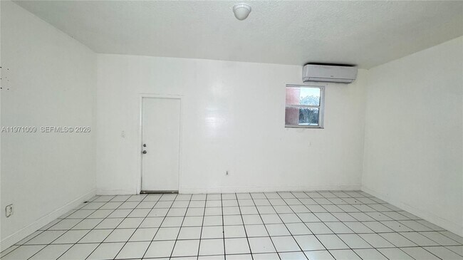 Building Photo - 16220 SW 173rd Ave