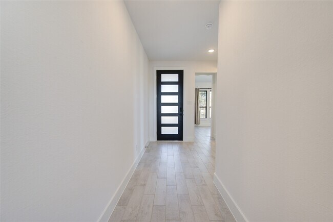 Building Photo - 13118 Verde Oaks Trl