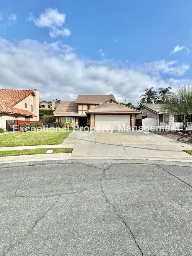Primary Photo - Move in ready 4 bed 3 bath home with 1 bed...