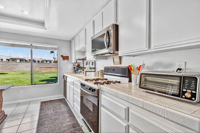 Building Photo - 41531 Colada Ct