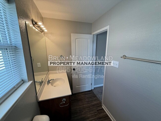 Building Photo - 2319 Talbott Way