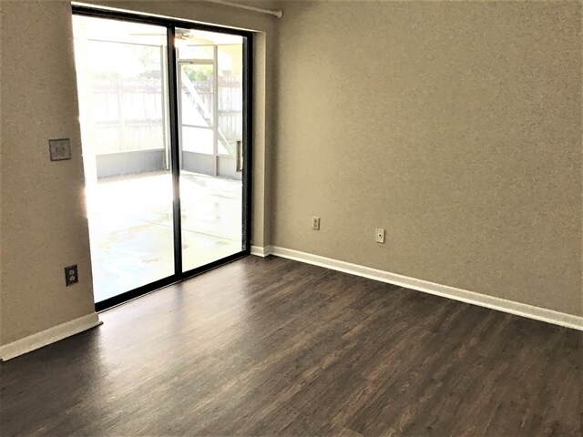 Building Photo - 1097 Covington St