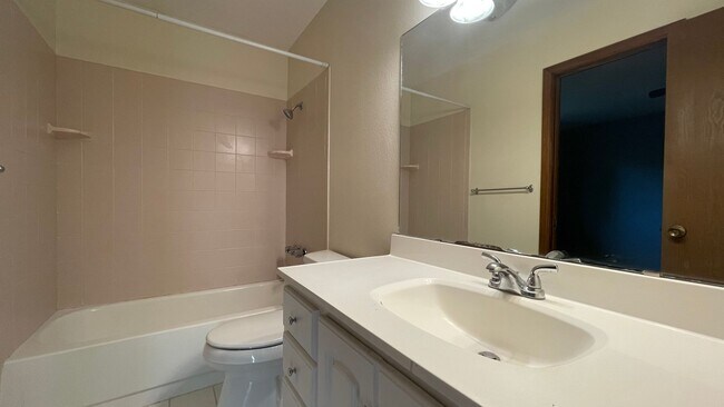 Building Photo - Great Home in Fort Collins