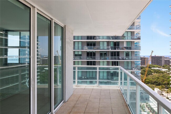 Building Photo - 1250 S Miami Ave