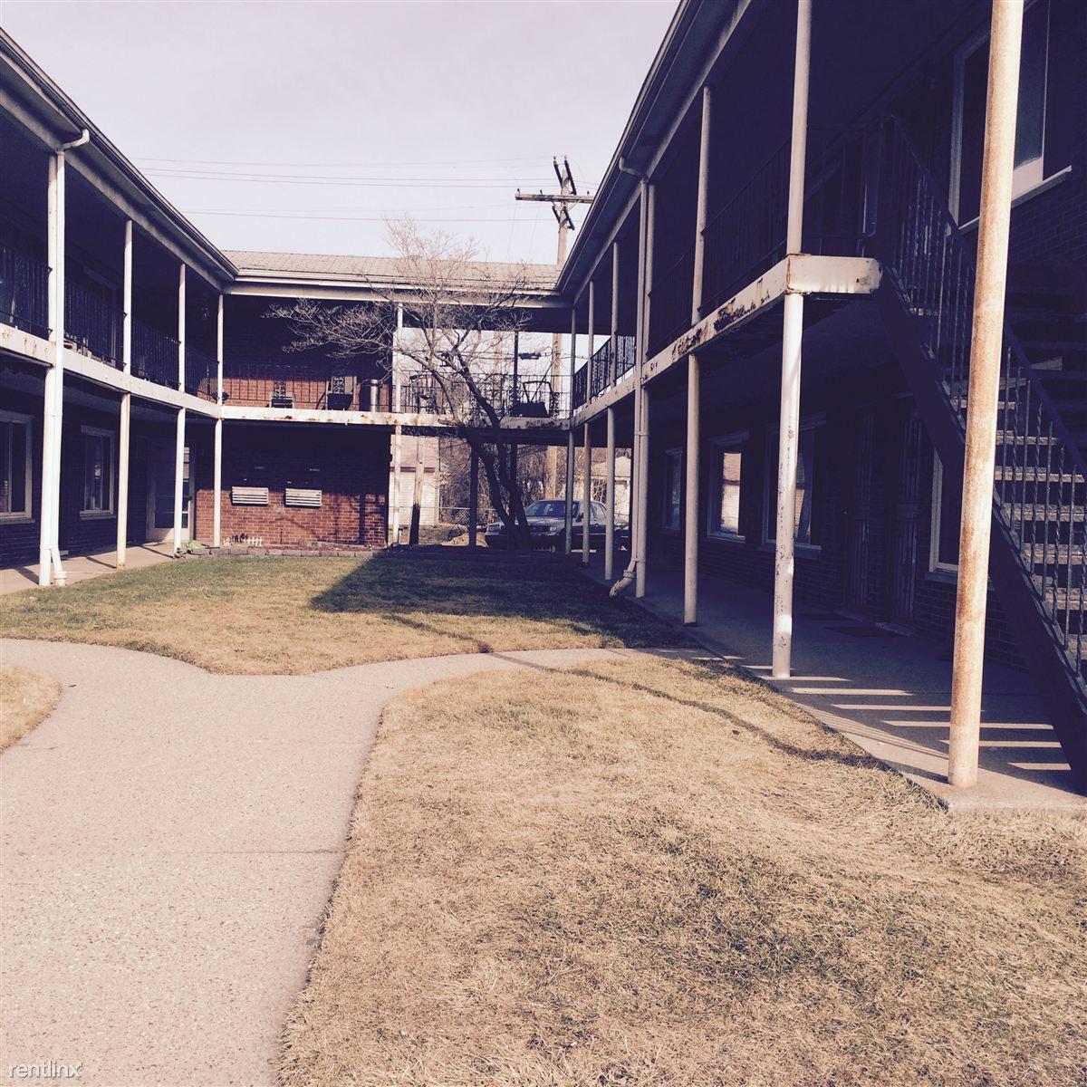 Building Photo - 15130 Fenkell Ave