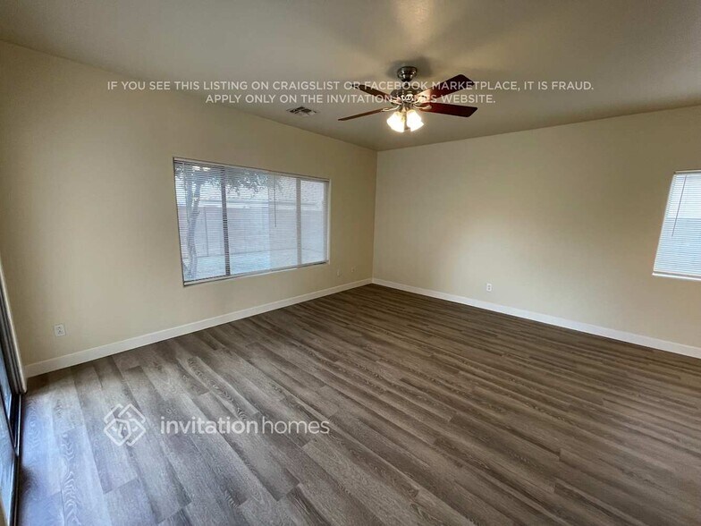 Building Photo - 14530 N 87th Ave