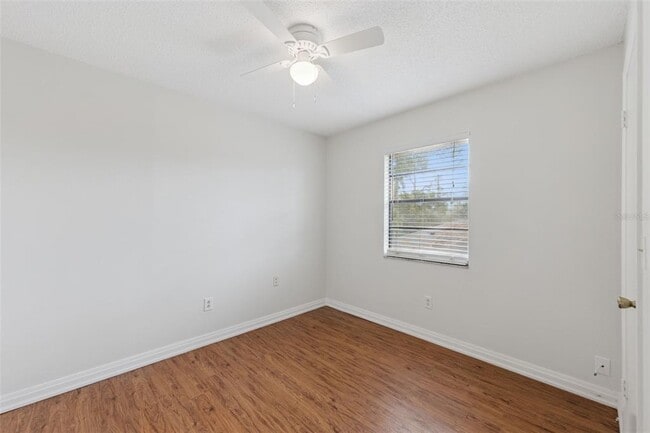 Building Photo - 110 Northwood Dr