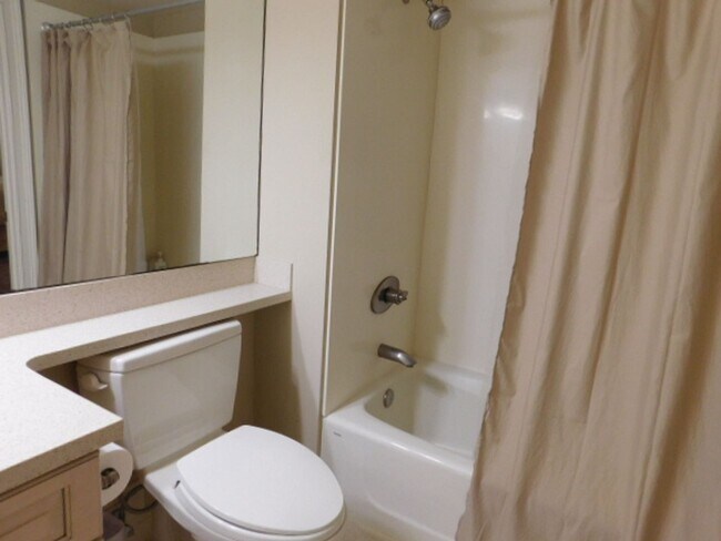 Building Photo - Beautiful Home Located In Indigo Run