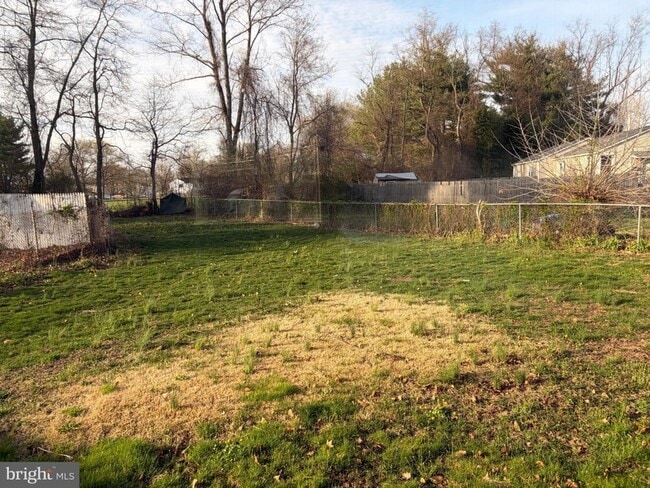 Building Photo - 5517 Schumacher Dr