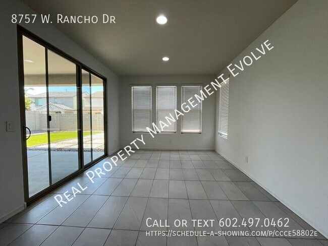 Building Photo - 8757 W Rancho Dr