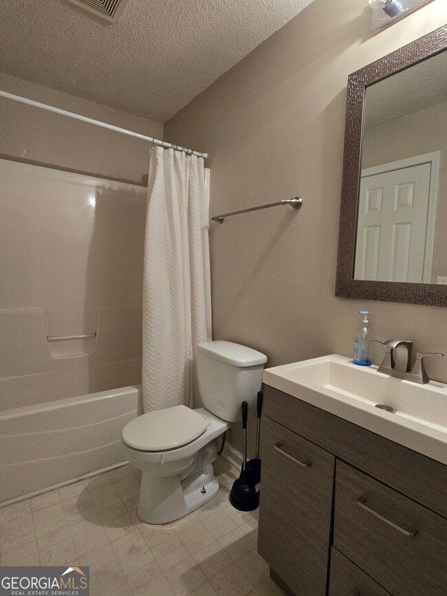 Building Photo - 5195 Miller Woods Trail