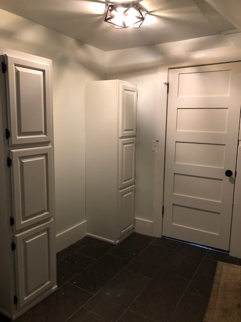 Entryway w/Storage - 662 Lamberton St NE