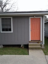 Building Photo - 207 Lana Dr