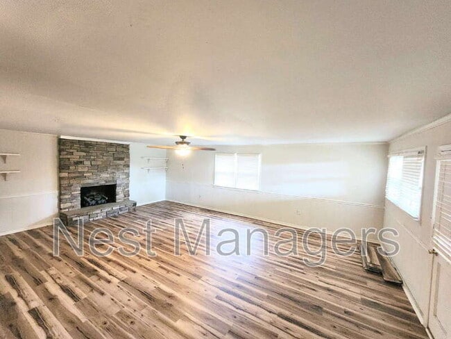 Building Photo - 1512 Atwick Dr