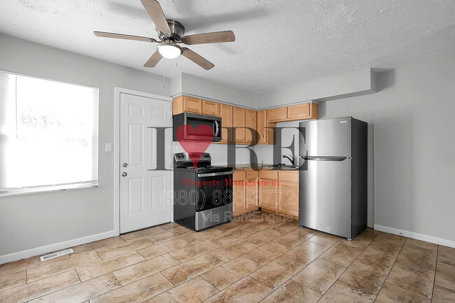 Building Photo - 3072 Morsetown Ct S