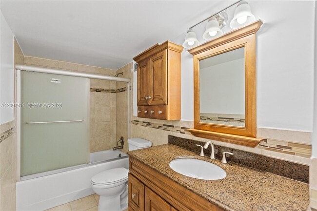 Building Photo - 1351 NE Miami Gardens Dr