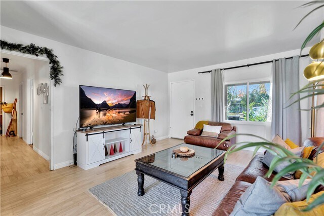 Building Photo - 6514 Coldwater Canyon Ave