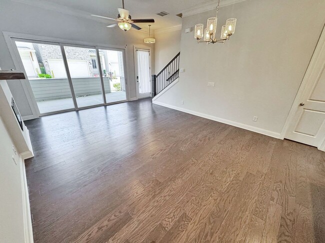 Building Photo - 671 Stickley Oak Way