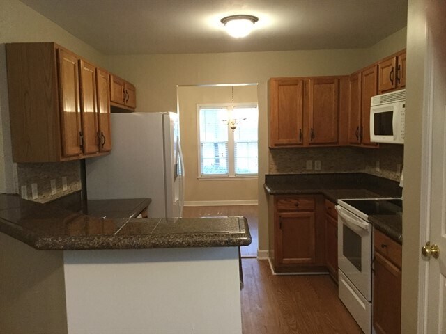 Building Photo - 3805 Lodgepole Ln