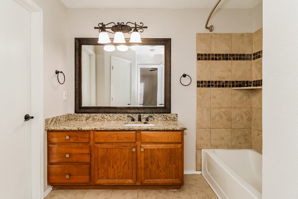 Building Photo - 4309 Falcon Perch Cir