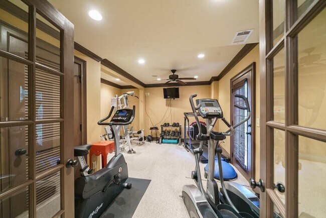 Building Photo - 5342 Tormeall Trace