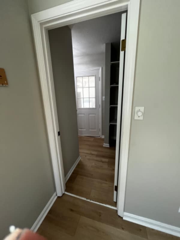 Building Photo - 3905 Carriage Hill Dr