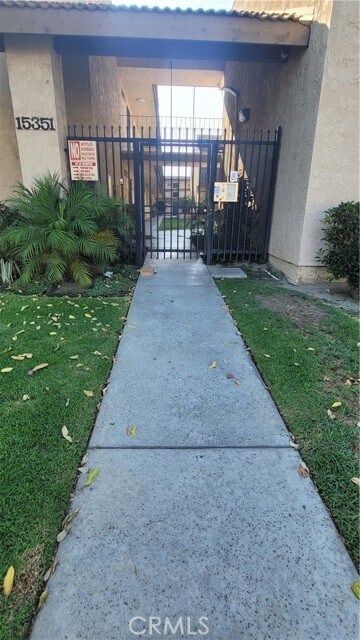 Building Photo - 15351 Orange Ave